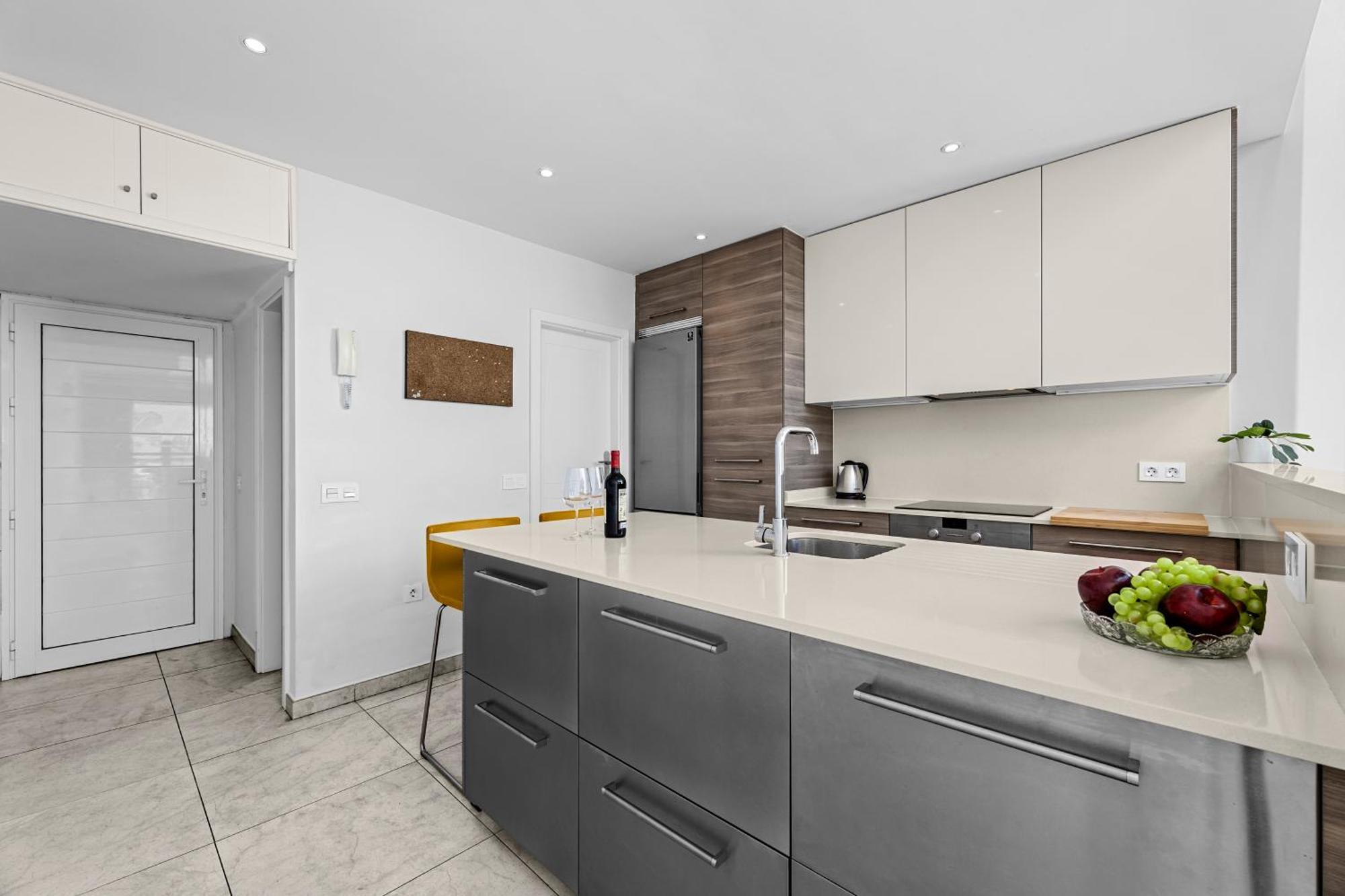 Stunning 2 Bedroom Duplex Close To Main Beach With Seaviews Пуэрто дель Кармен Экстерьер фото